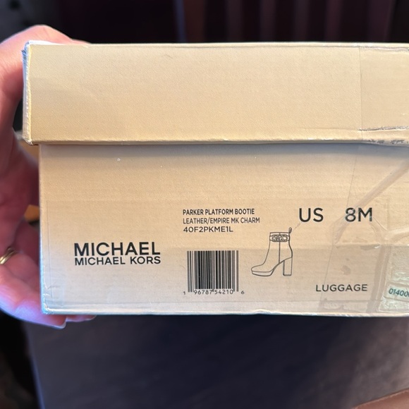 Michael Kors Parker Platform Bootie - Picture 12 of 16